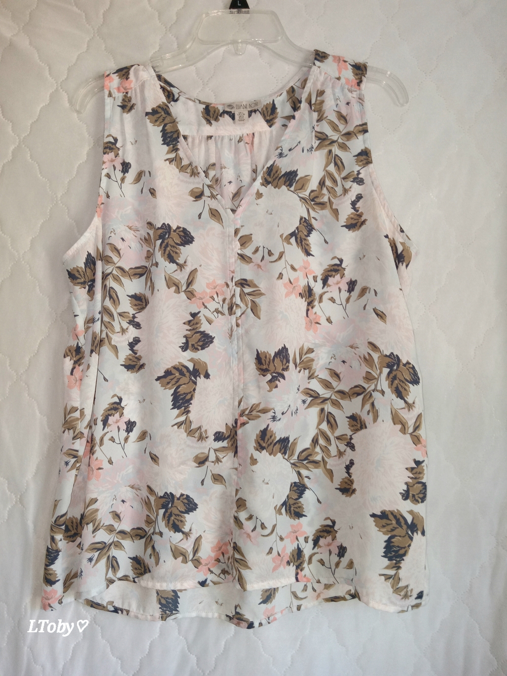 Sleeveless Floral V-Neck Blouse - White with Pink & Brown Floral